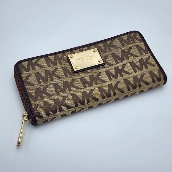 Michael Kors Signature MK Logo Jacquard Brown Tan Continental Zip Wallet - Picture 1 of 8